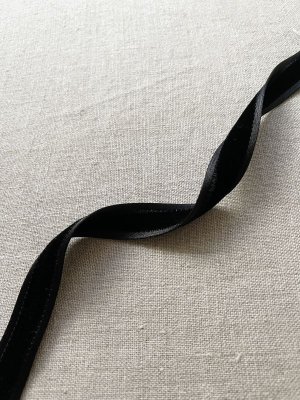 画像2: 【MOKUBA】両面ベルベット×サテンリボン  黒　1.5 × 100 cm